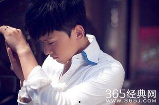 狗仔爆料歌手张杰视频在线观看,张杰私密视频在线观看，精彩瞬间不容错过